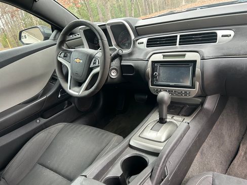 Used 2012 Chevrolet Camaro LS image 12