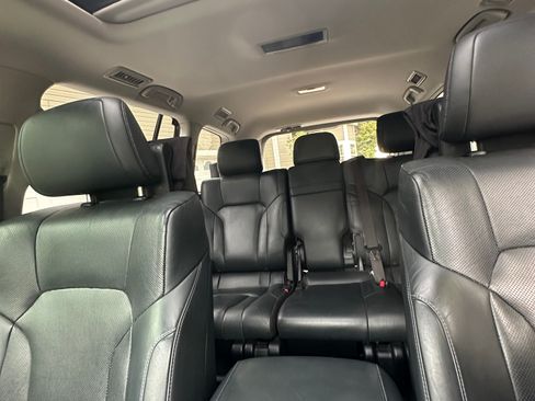 Used 2017 Lexus LX 570 4WD image 30