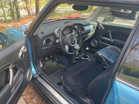 Used 2005 MINI Cooper S image 10