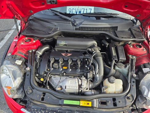 Used 2011 MINI Cooper John Cooper Works image 26