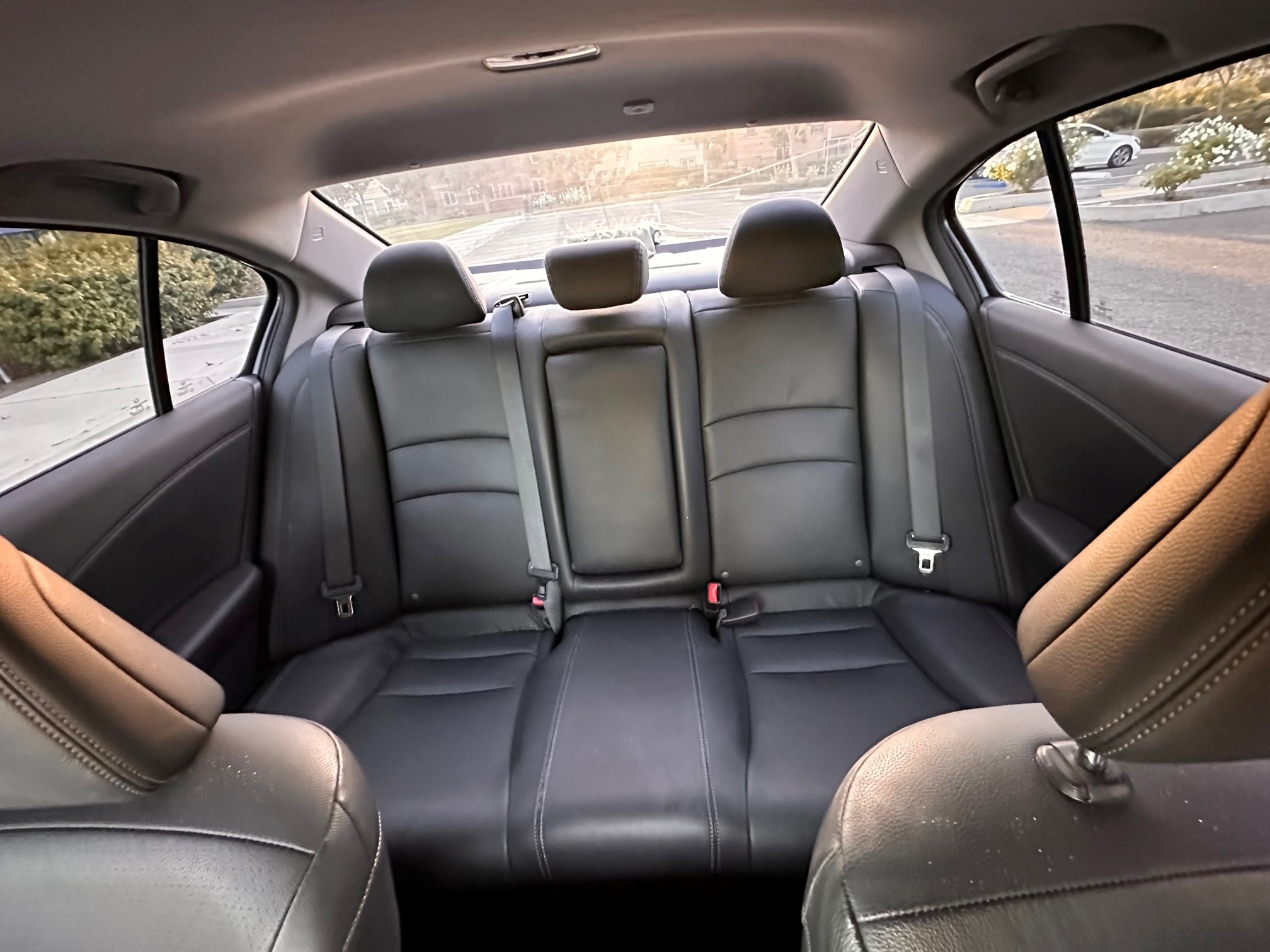 Used 2016 Honda Accord EX-L image 10