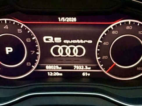 Used 2018 Audi Q5 Prestige w/ Prestige Package image 18