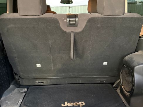 Used 2013 Jeep Wrangler Sport AWD/4WD image 5