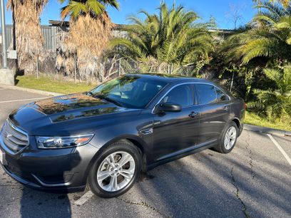 Used 2017 Ford Taurus SE