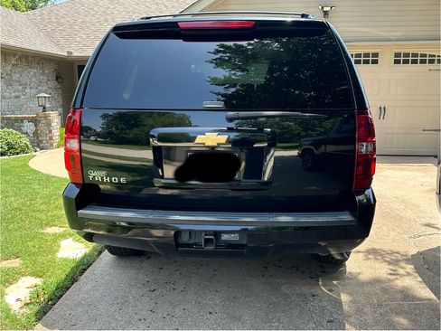 Used 2013 Chevrolet Tahoe LS RWD image 1