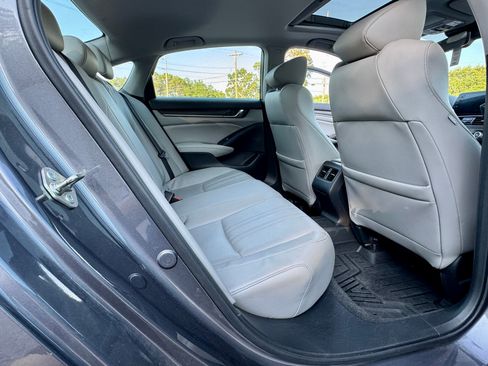 Used 2018 Honda Accord EX-L image 8