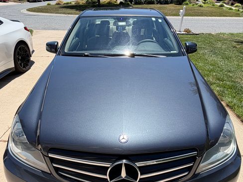 Used 2014 Mercedes-Benz C 300 4MATIC Sedan image 1
