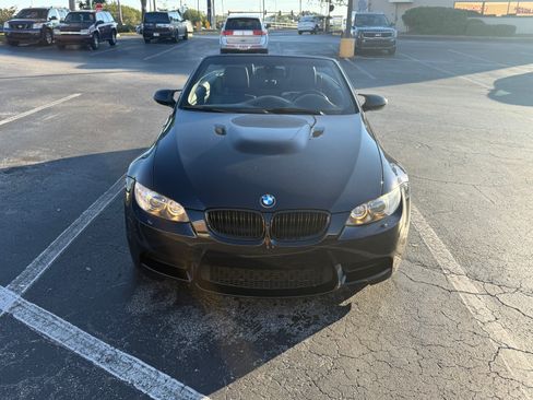 Used 2010 BMW M3 Convertible image 6