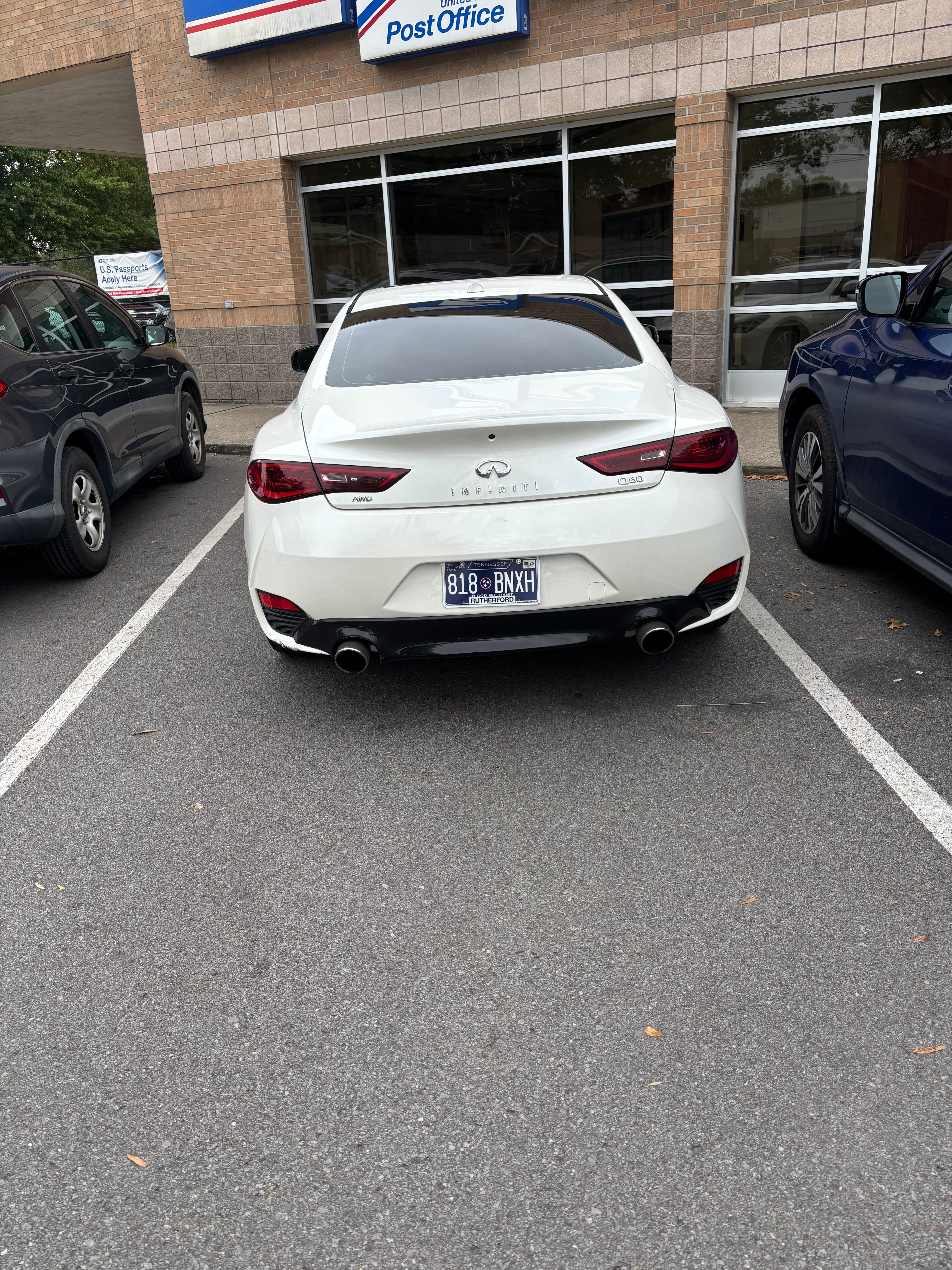 Used 2017 INFINITI Q60 3.0t AWD/4WD image 4
