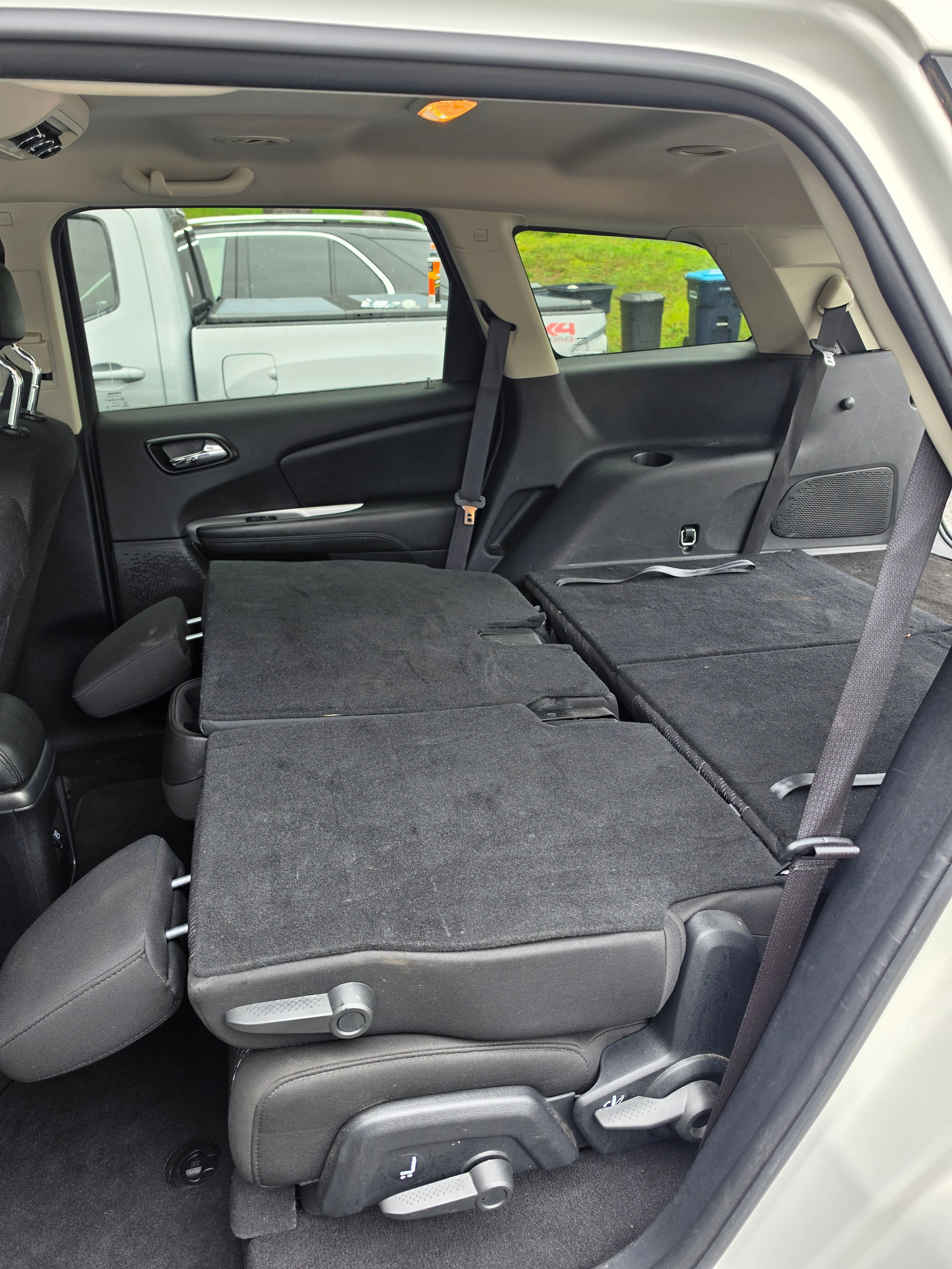 Used 2017 Dodge Journey SE w/ Popular Equipment Group AWD/4WD image 9