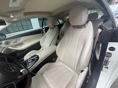 Used 2018 Mercedes-Benz E 400 4MATIC Coupe image 6