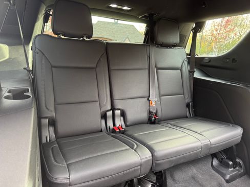 Used 2021 GMC Yukon Denali w/ Denali Premium Package image 26