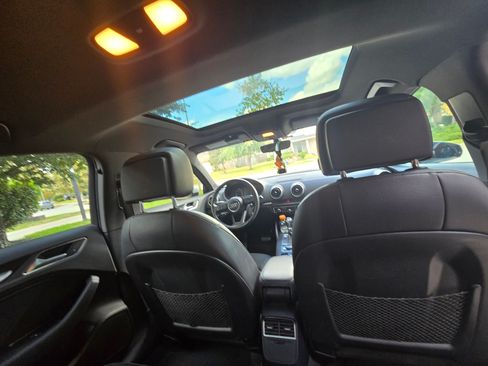 Used 2018 Audi A3 2.0T Premium image 11