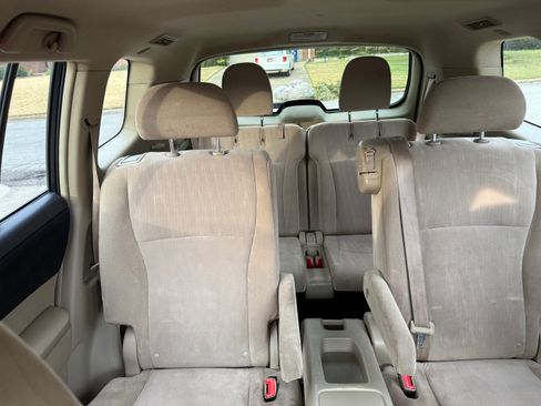 Used 2012 Toyota Highlander SE image 6
