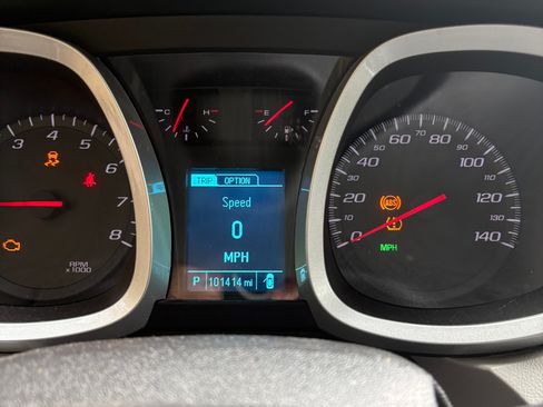 Used 2015 Chevrolet Equinox LS FWD image 18