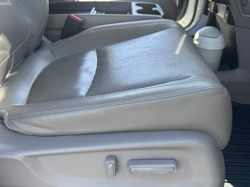 Used 2019 Honda Odyssey Elite image 26