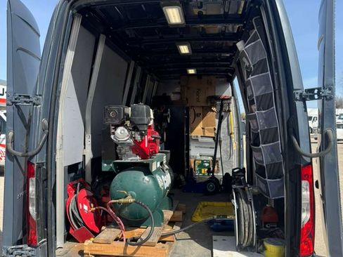 Used 2019 Mercedes-Benz Sprinter 170 image 13