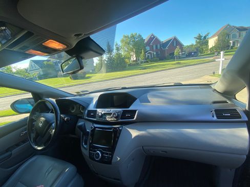 Used 2014 Honda Odyssey EX-L image 6