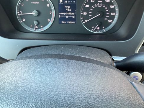 Used 2017 Hyundai Sonata Limited image 5