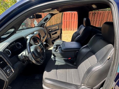 Used 2014 RAM 1500 Sport w/ Convenience Group image 10