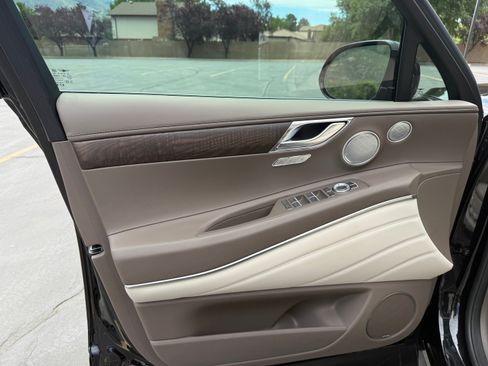 Used 2024 Genesis GV80 3.5T w/ Prestige Package image 16