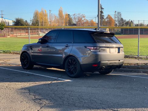 Used 2015 Land Rover Range Rover Sport HSE image 5