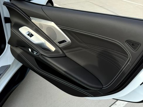 Used 2025 Chevrolet Corvette Z06 w/ Z07 Performance Package image 27