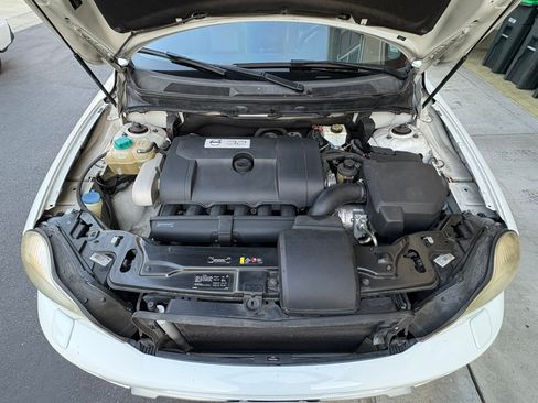 Used 2013 Volvo XC90 3.2 R-Design image 13