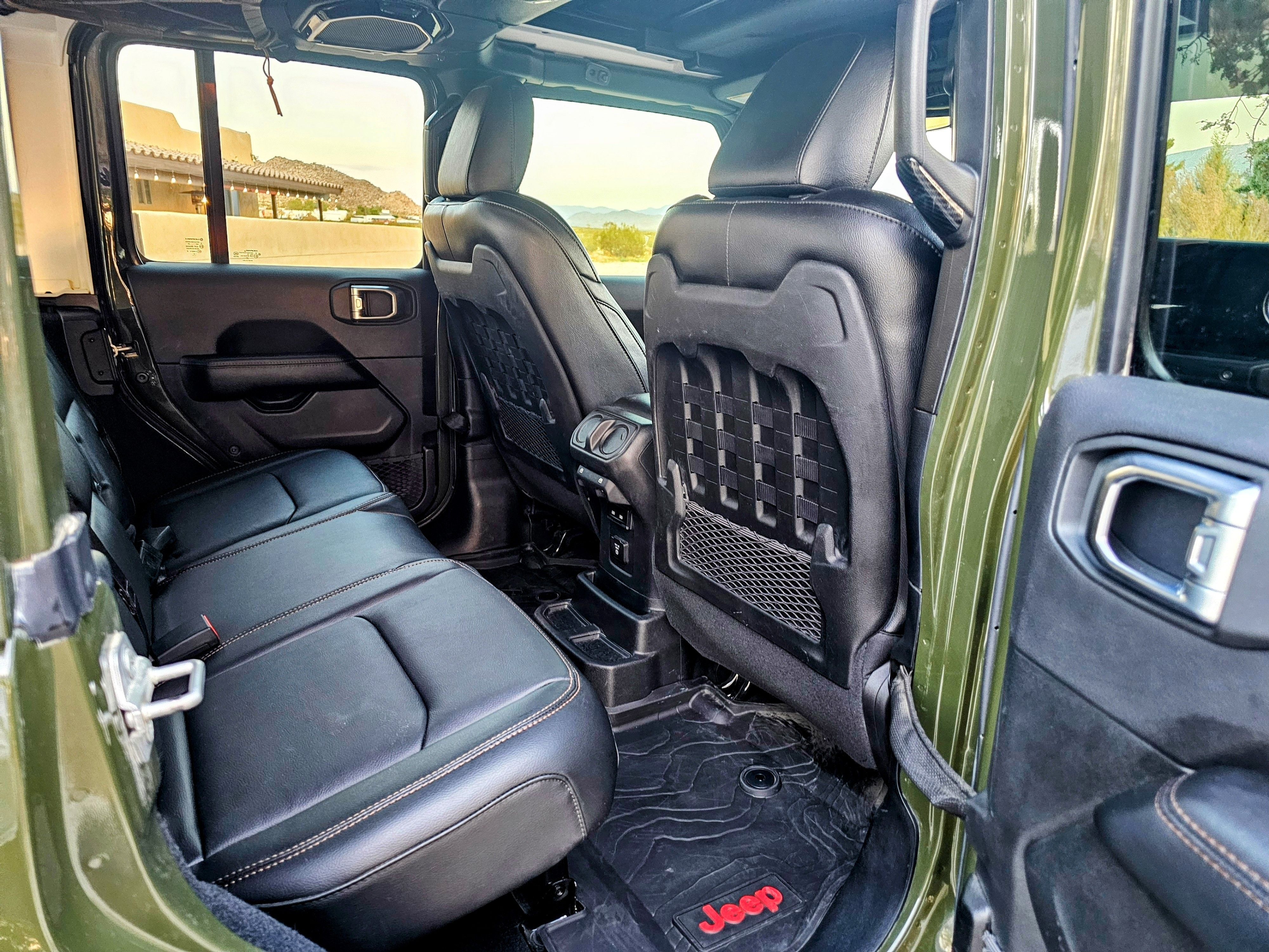 Used 2023 Jeep Wrangler Unlimited Rubicon 392 w/ Trailer Tow Package AWD/4WD image 30