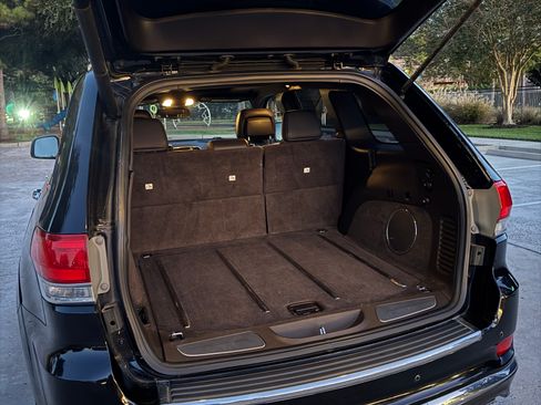 Used 2014 Jeep Grand Cherokee Summit image 8