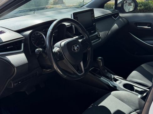 Used 2020 Toyota Corolla SE w/ Carpet Mat Package (TMS) FWD image 12