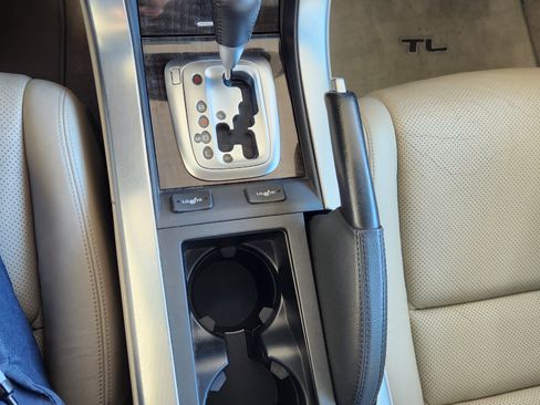 Used 2008 Acura TL 3.2 Sedan 4D image 6