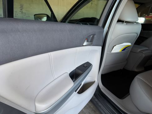 Used 2008 Honda Accord EX-L image 12