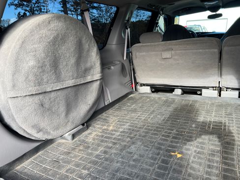 Used 2000 Ford Excursion XLT image 26