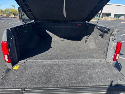 Used 2019 Ford F150 Lariat w/ Equipment Group 502A Luxury image 9