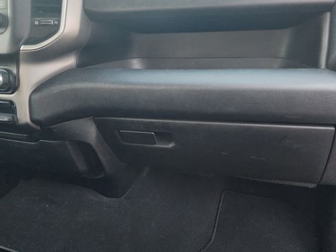 Used 2021 RAM 2500 Big Horn AWD/4WD image 9