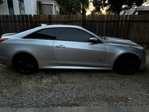 Used 2016 Cadillac ATS V w/ Luxury Package image 8