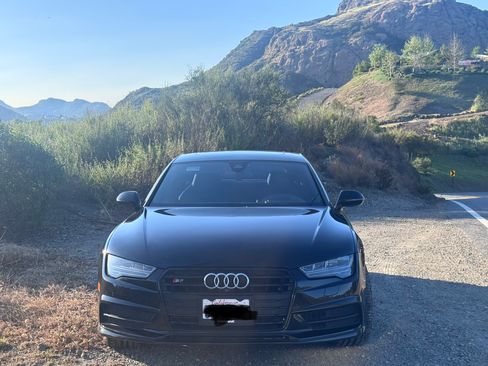 Used 2018 Audi S7 Prestige w/ S Sport Package image 2