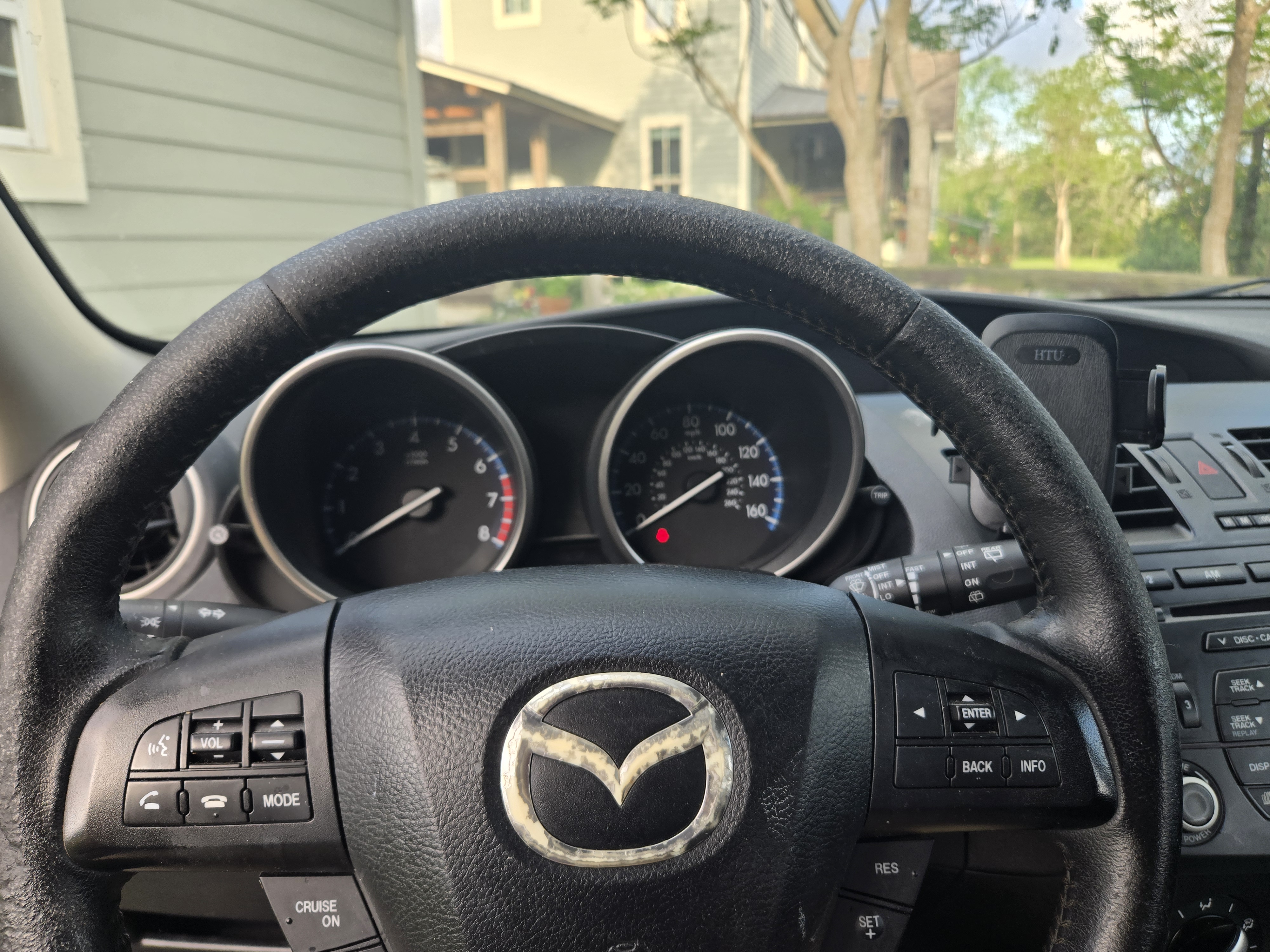 Used 2012 MAZDA MAZDA3 i Touring FWD image 8