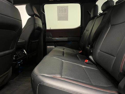 Used 2021 Ford F150 Lariat w/ Equipment Group 502A High image 5