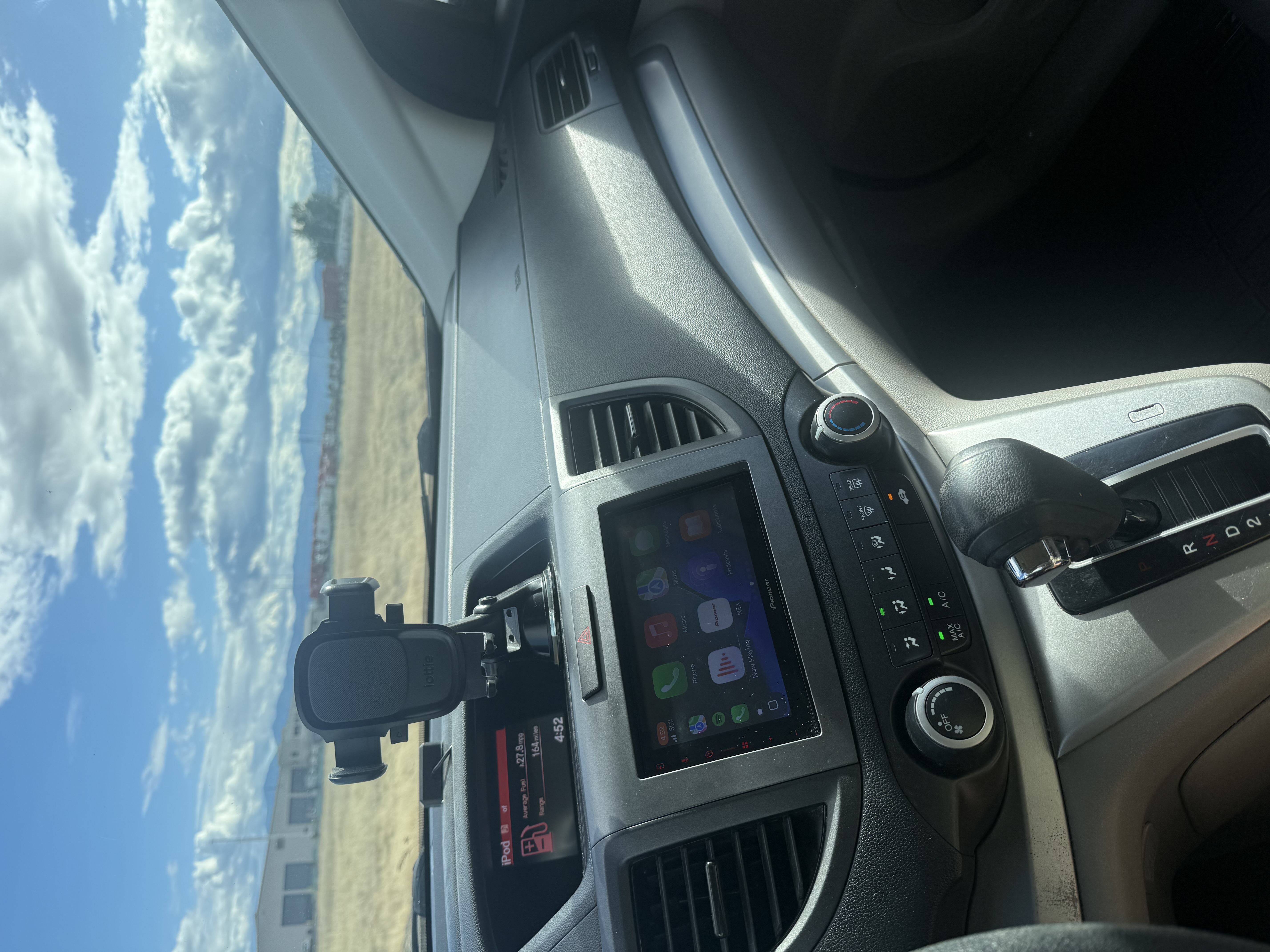 Used 2014 Honda CR-V LX image 11