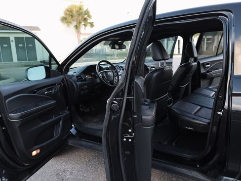 Used 2017 Honda Ridgeline Black Edition image 26