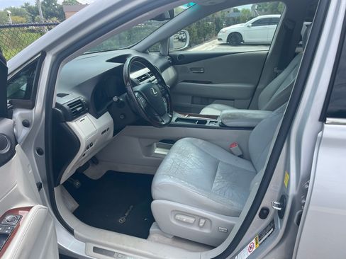 Used 2010 Lexus RX 350 2WD image 11