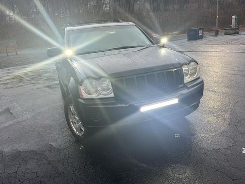 Used 2007 Jeep Grand Cherokee Laredo image 6