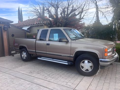 Used 1996 GMC Sierra 1500 4x4 Extended Cab image 1