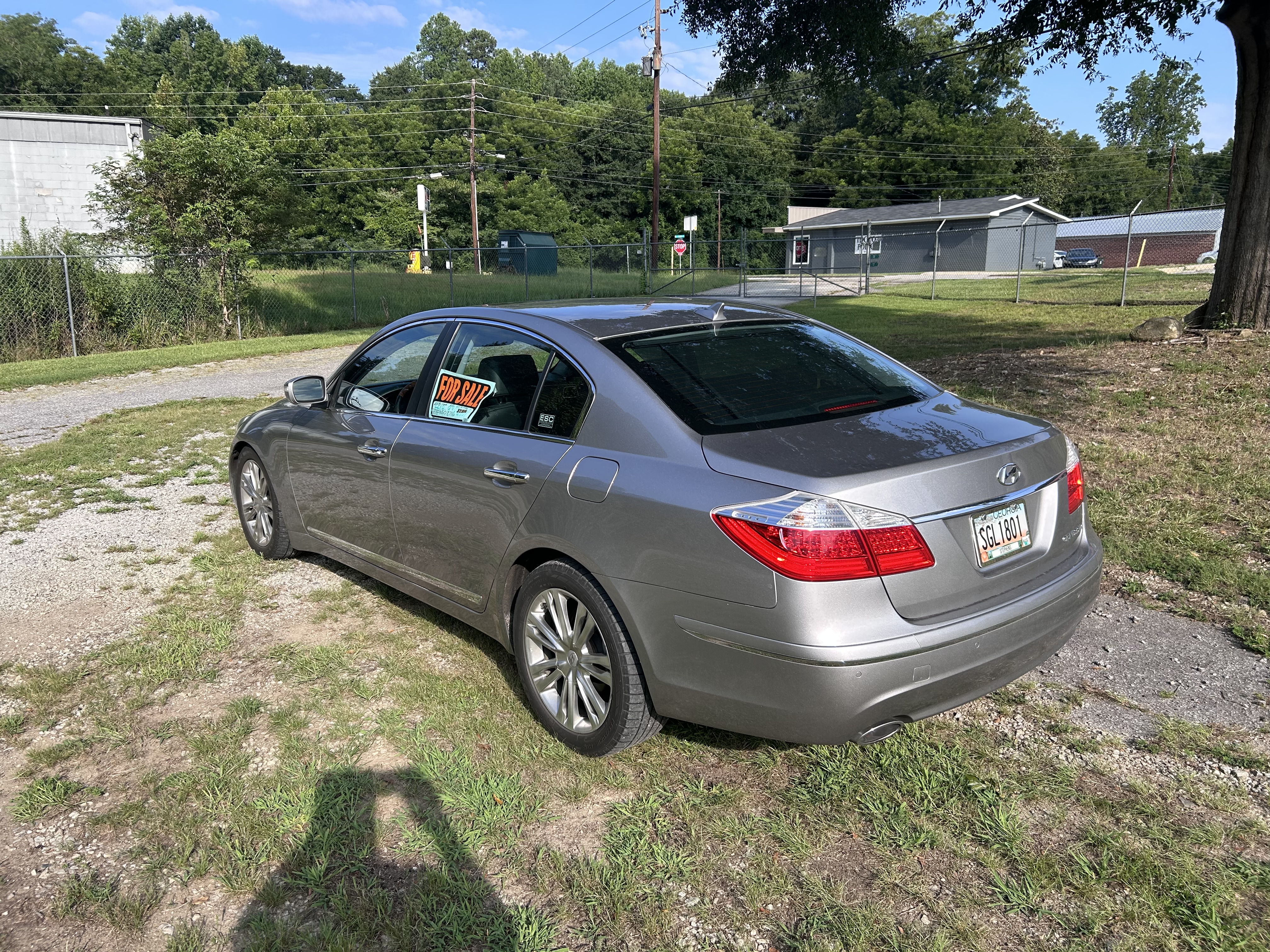 Used 2009 Hyundai Genesis 4.6 w/ Technology Pkg 5 RWD image 9