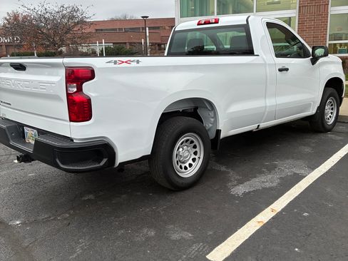 Used 2024 Chevrolet Silverado 1500 W/T w/ Trailering Package image 10