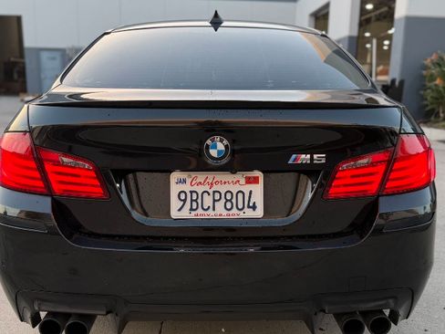 Used 2013 BMW M5 image 8