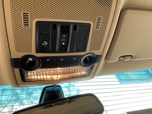 Used 2007 BMW X5 3.0si image 6