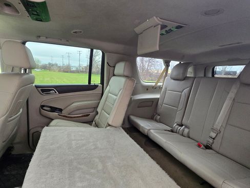 Used 2015 GMC Yukon XL Denali w/ Premium Package image 20